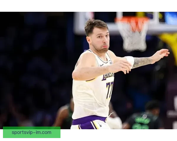 湖人伤病连锁反应里夫斯二级拉伤赛季报销东契奇无限期缺阵 湖人伤病连锁反应里夫斯二级拉伤赛季报销东契奇无限期缺阵