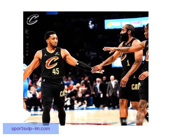 尼克斯剑指八连胜冲三杀黄蜂魔术奋力回前八东部格局生变战意拉满